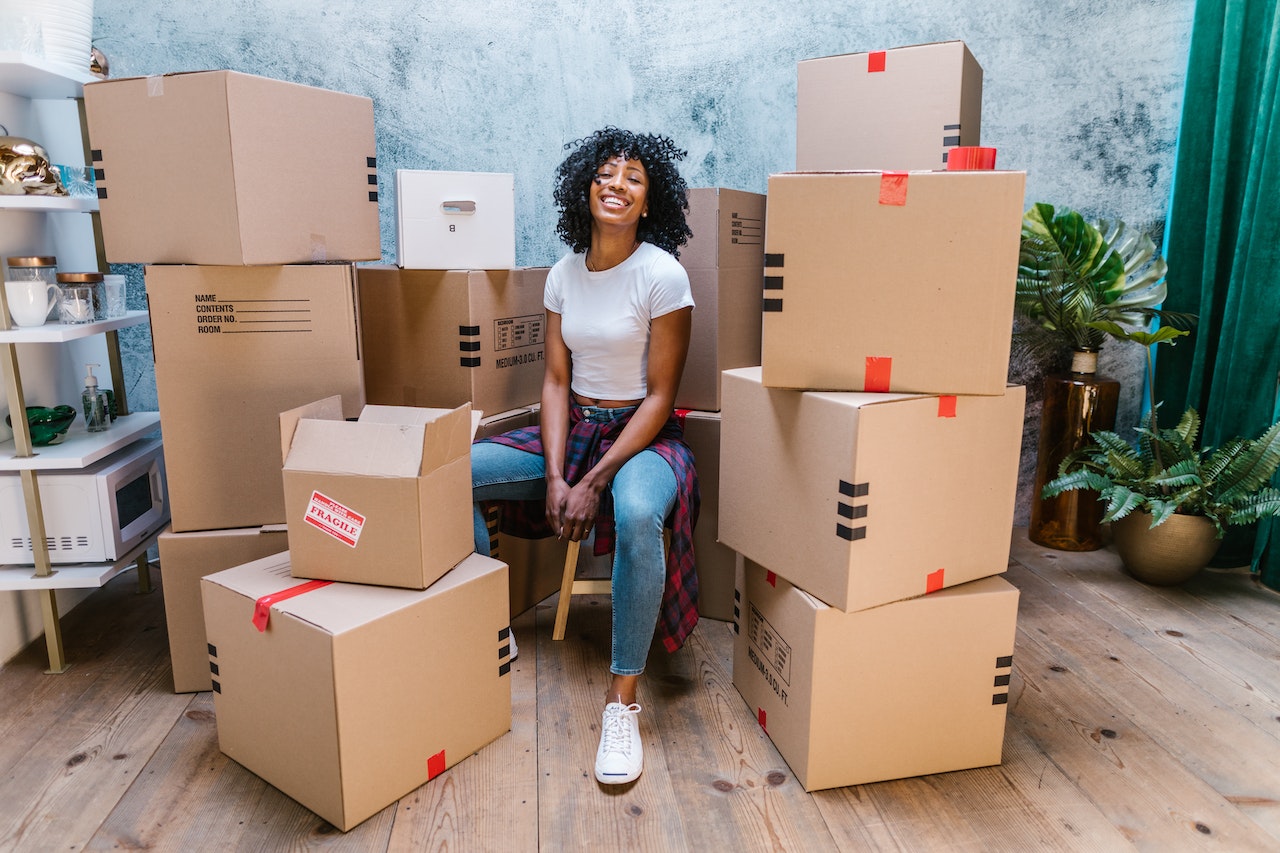 Running a Business in the City? Not Enough Space for Packaging Supplies? We've Got Your Solution: Introducing AutoShip!